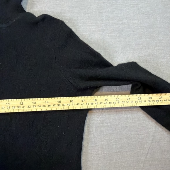 Women's Cashmere Charter Club Luxury Turtleneck Sweater Black Sz S - Picture 7 of 10